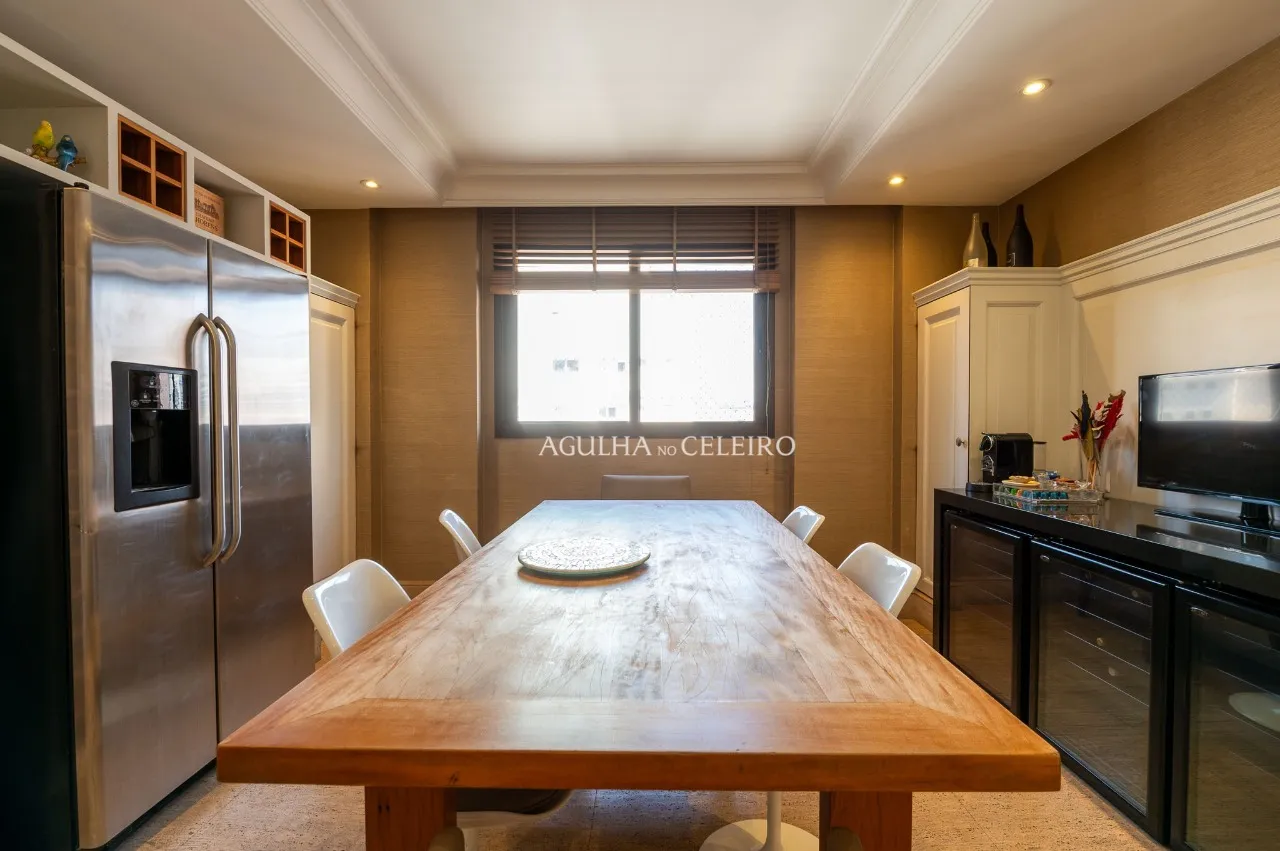 Apartamento Duplex na melhor e mais privada rua do Itaim Bibi – 20878