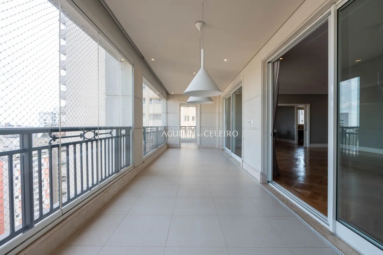 Apartamento amplo com vista à venda no Jardim América – 22027