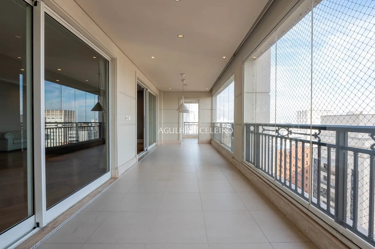 Apartamento amplo com vista à venda no Jardim América – 22027