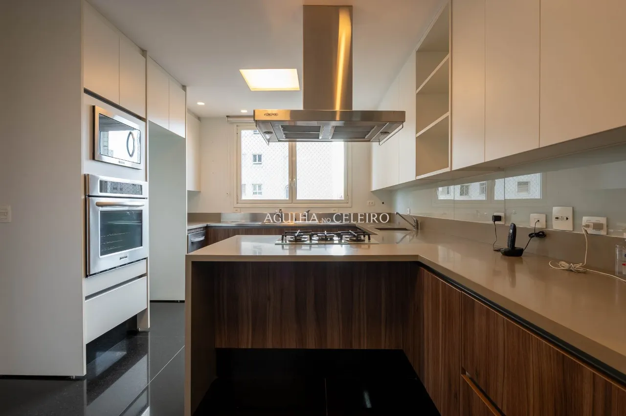 Apartamento amplo com vista à venda no Jardim América – 22027