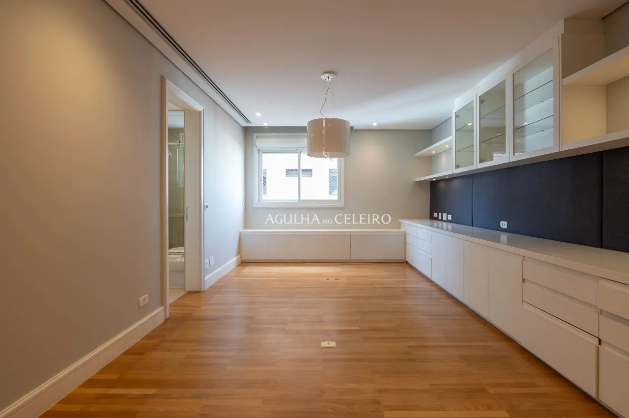 Apartamento amplo com vista à venda no Jardim América – 22027