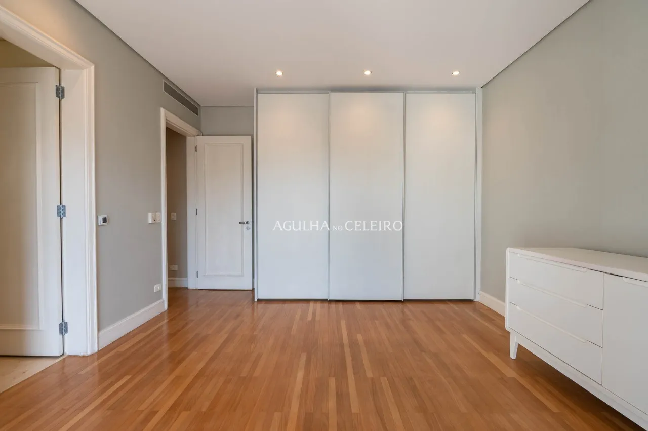 Apartamento amplo com vista à venda no Jardim América – 22027