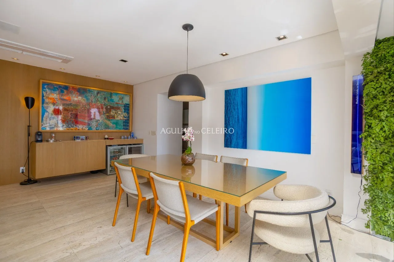 Itaim Bibi: 169m² com Projeto Triplex Arquitetura em Rua Nobre – 22050