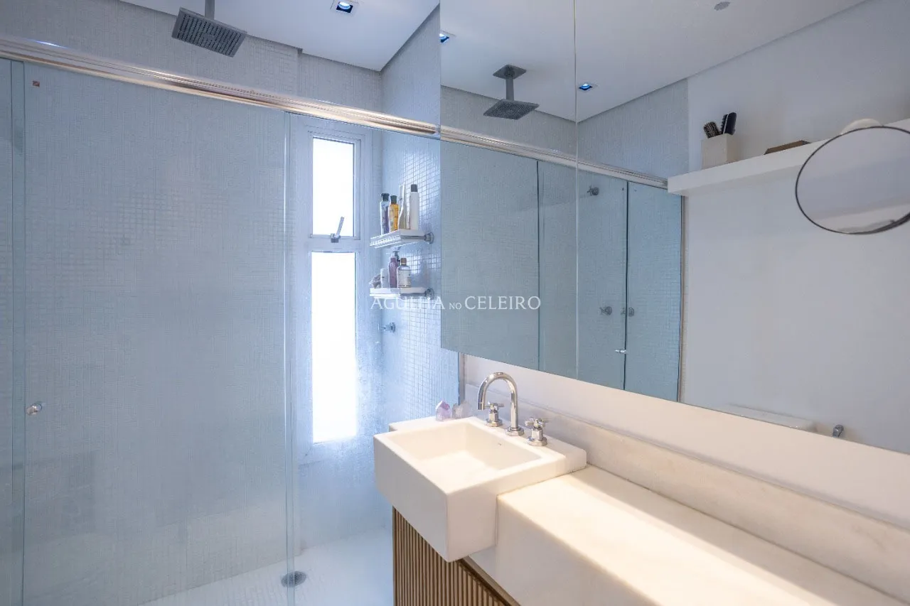 Itaim Bibi: 169m² com Projeto Triplex Arquitetura em Rua Nobre – 22050