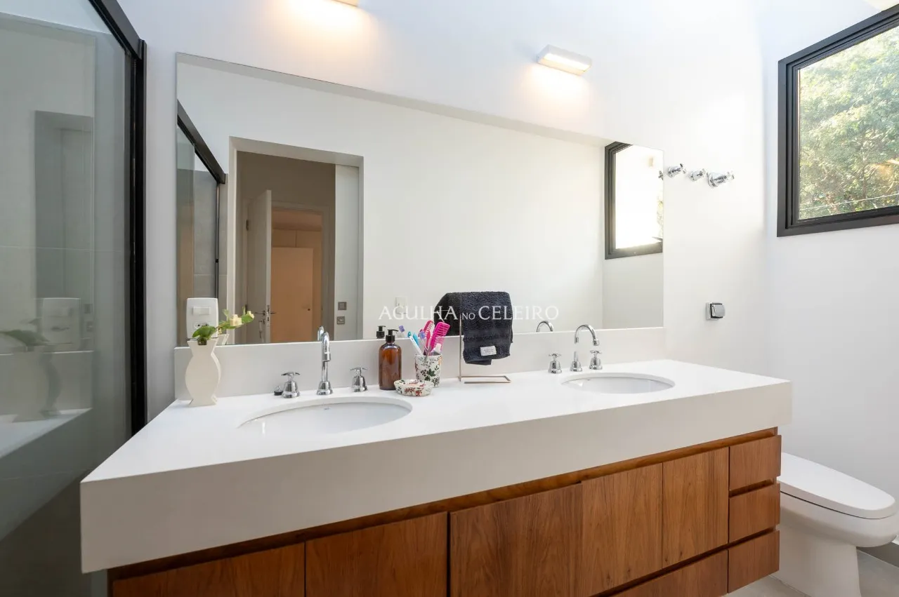 Casa reformada à venda na Vila Madalena. – 22162