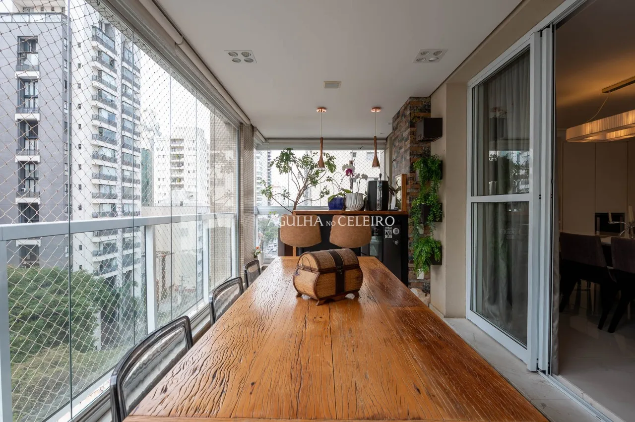 Elegância e praticidade no coração de Pinheiros. – 22186