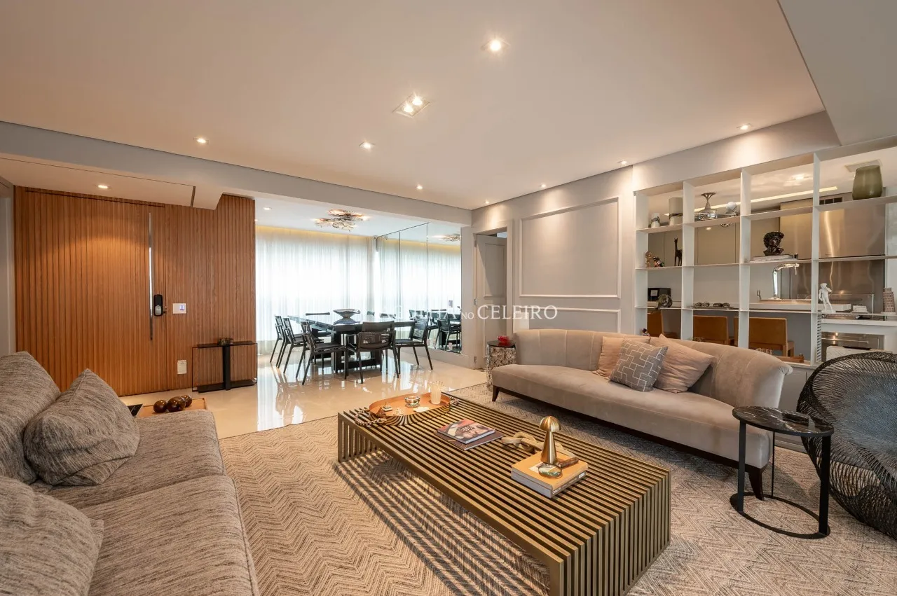 Apartamento reformado à venda na Vila Mariana. – 22295