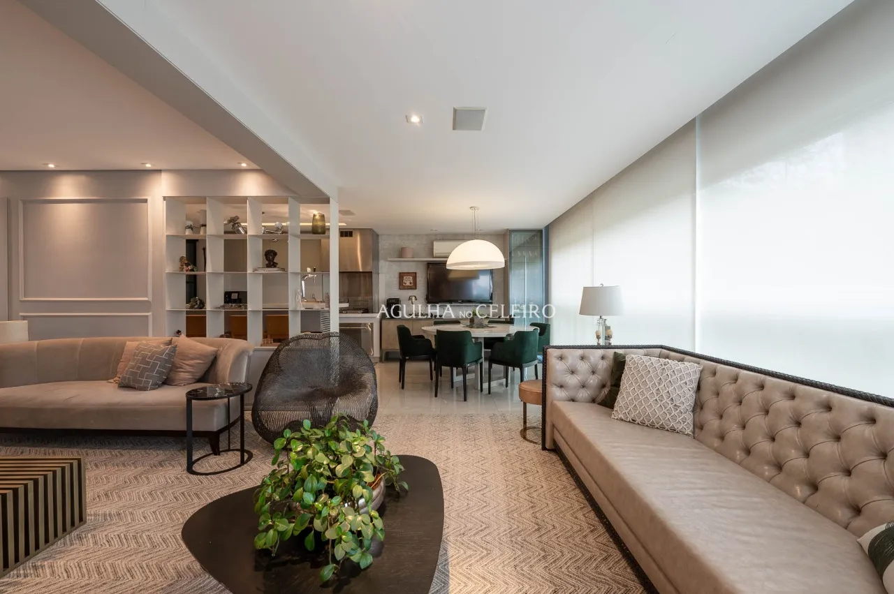Apartamento reformado à venda na Vila Mariana. – 22295