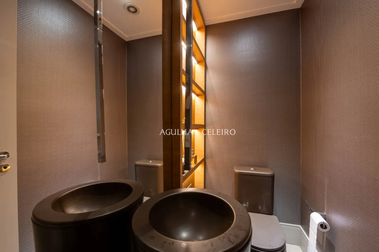 Apartamento reformado à venda na Vila Mariana. – 22295