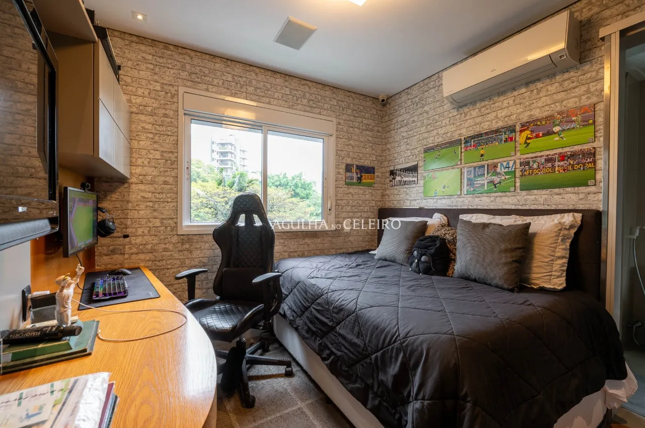 Apartamento reformado à venda na Vila Mariana. – 22295