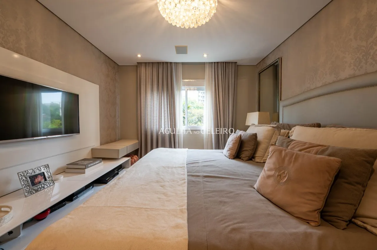 Apartamento reformado à venda na Vila Mariana. – 22295