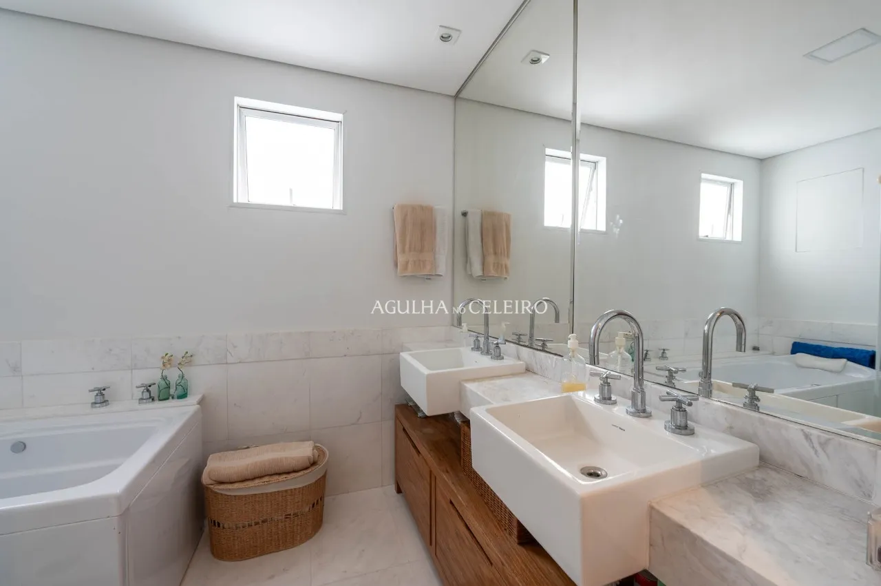 Apartamento com 134 m², 2 suítes e ótima vista – 22456