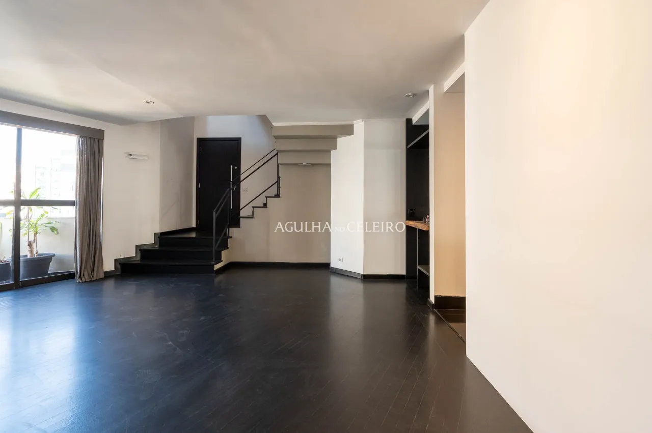 Cobertura charmosa à venda na Vila Nova Conceição – 22460