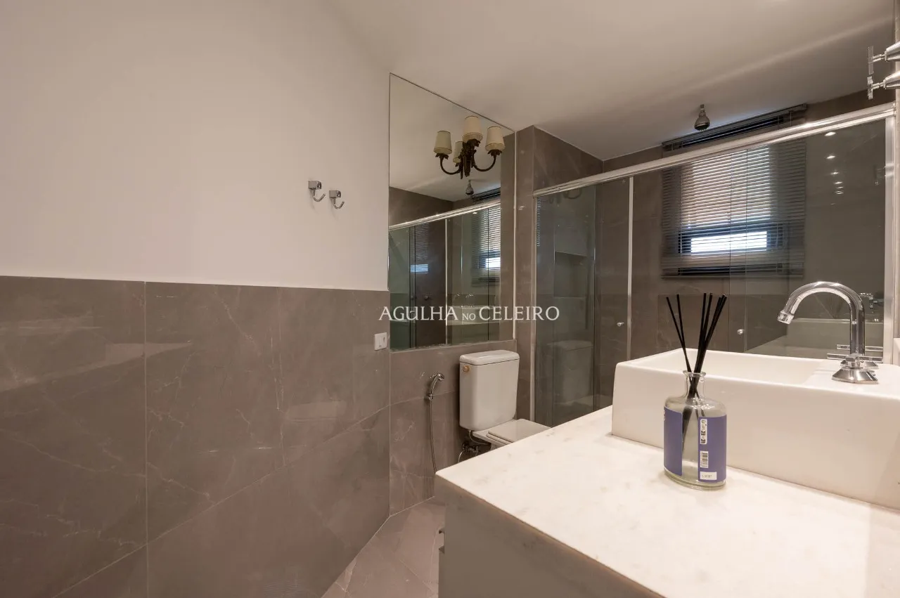Cobertura charmosa à venda na Vila Nova Conceição – 22460