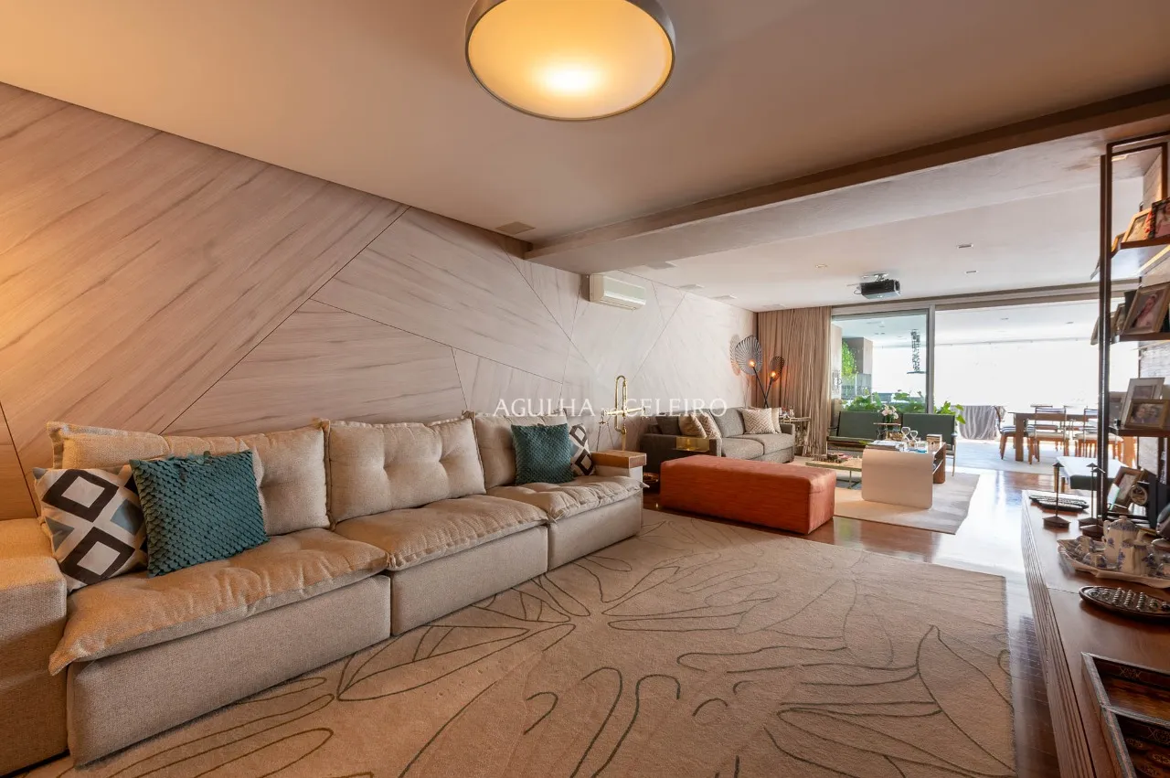 Apartamento com varanda gourmet em rua muito desejada à venda no Itaim Bibi. – 22477