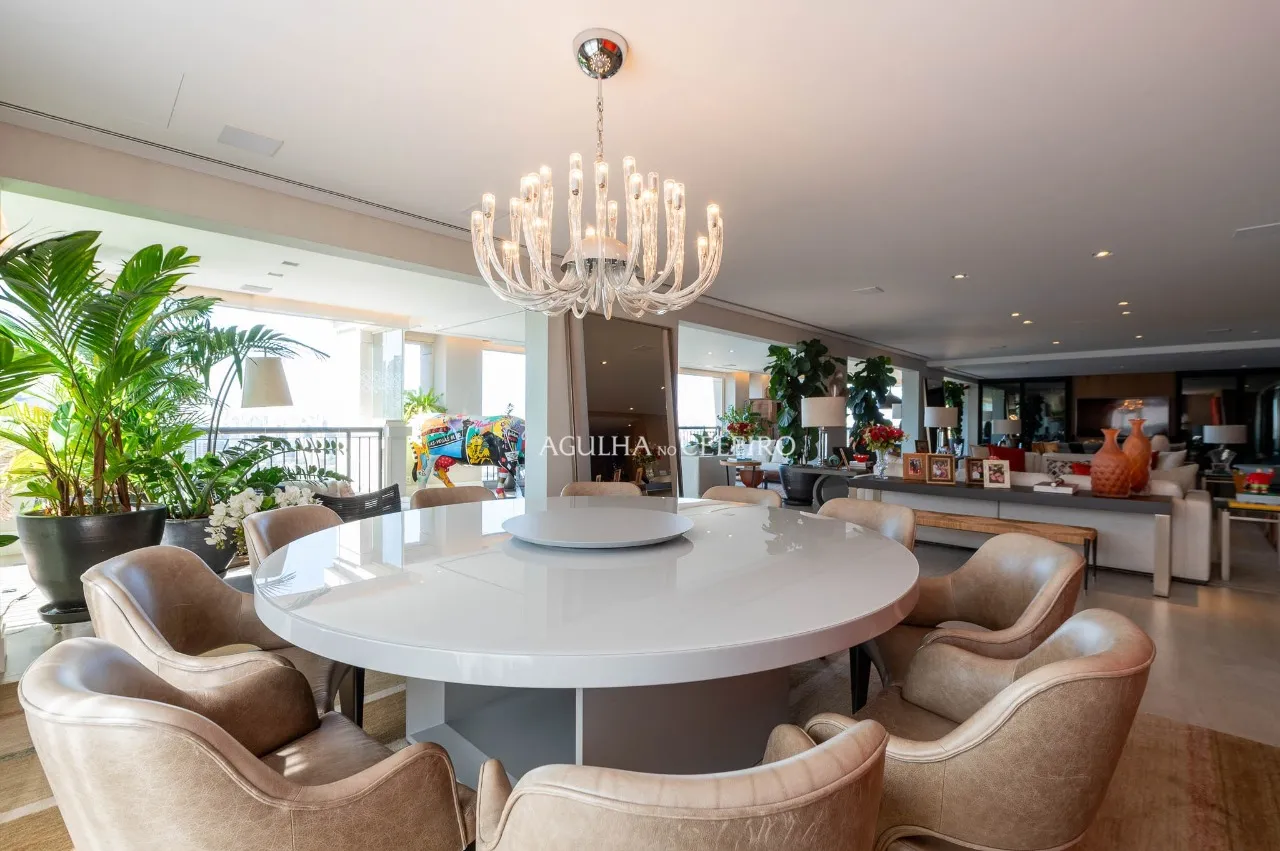 Apartamento de 607 m² com vista privilegiada para o Palácio Tangará – 22503