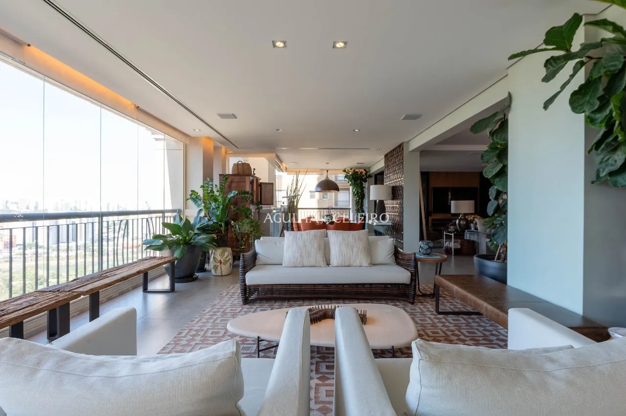 Apartamento de 607 m² com vista privilegiada para o Palácio Tangará – 22503