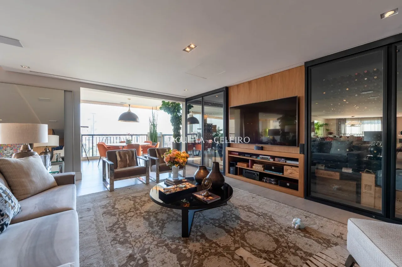Apartamento de 607 m² com vista privilegiada para o Palácio Tangará – 22503