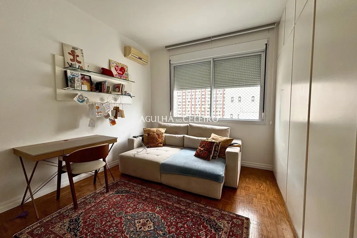 Apartamento amplo e iluminado à venda no coração do Jardins. – 22506