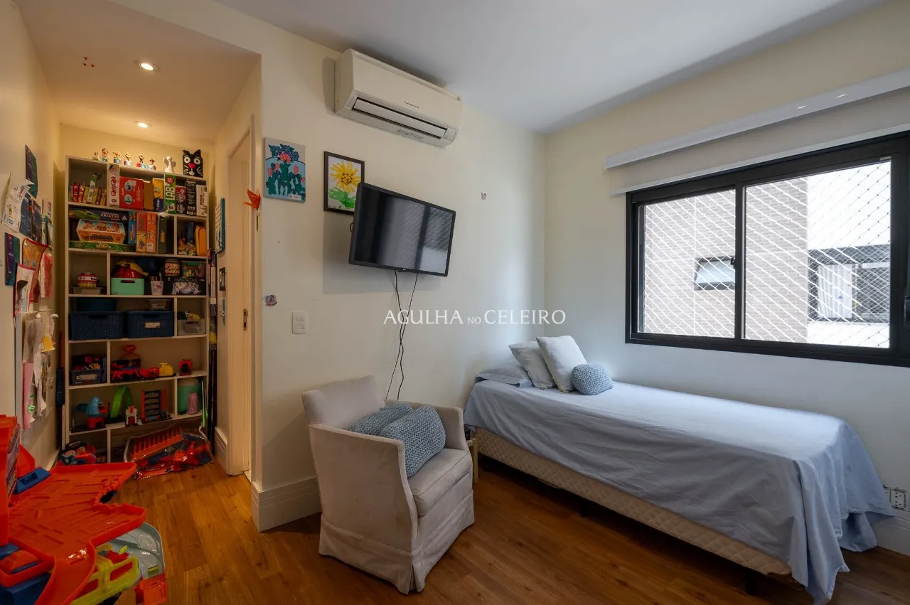 Amplitude e elegância em um clássico da Vila Nova Conceição. – 22507