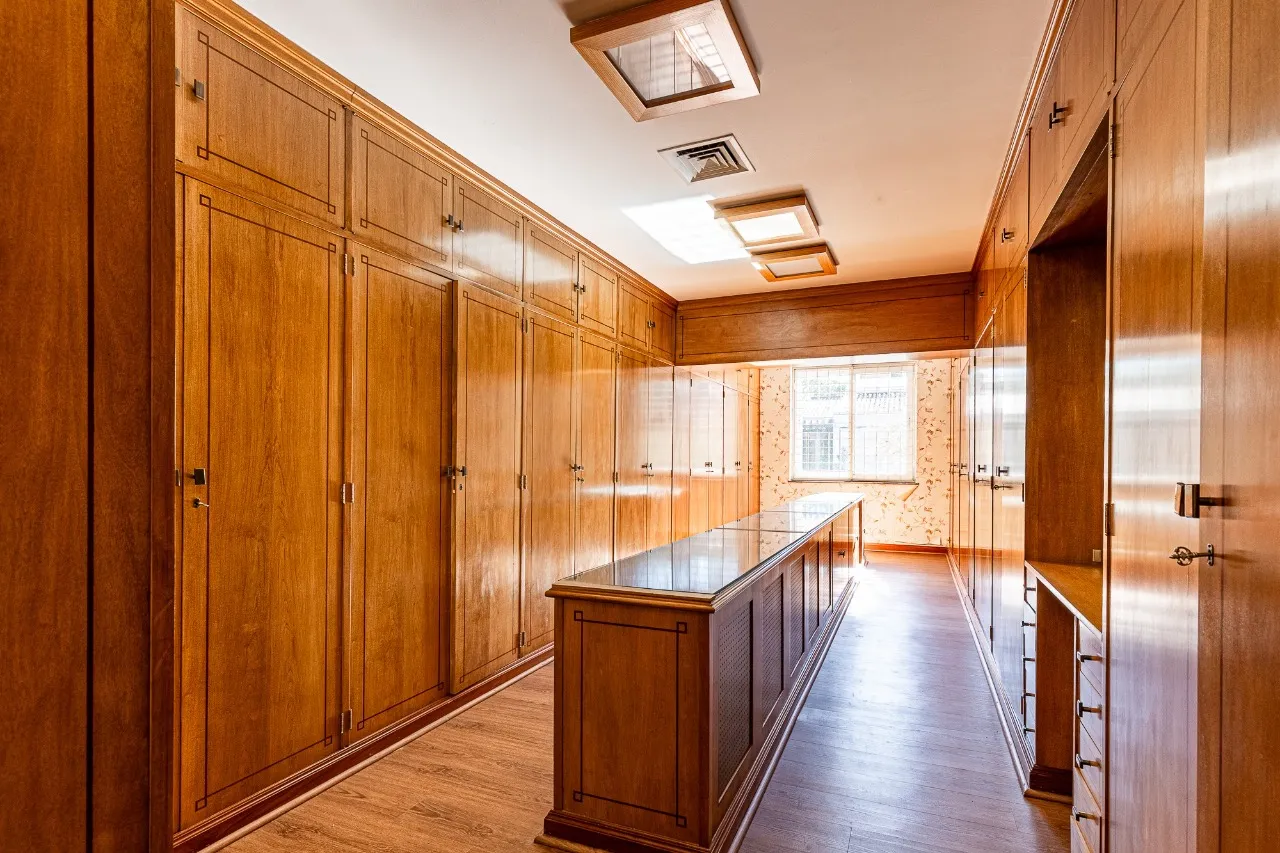 Casa com ares de campo à venda no Brooklin. – 22536