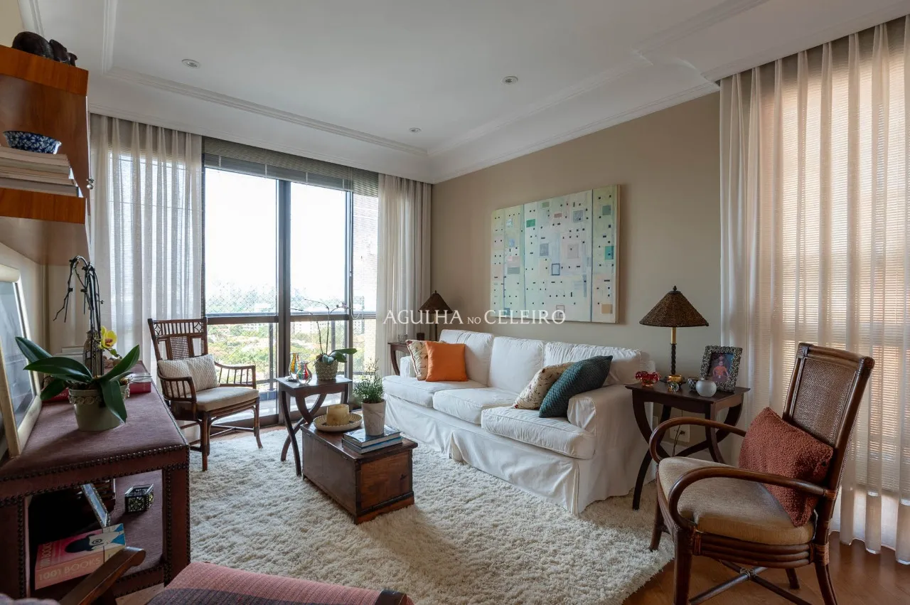 Apartamento com excelente planta e localização privilegiada no Itaim Bibi – 22546