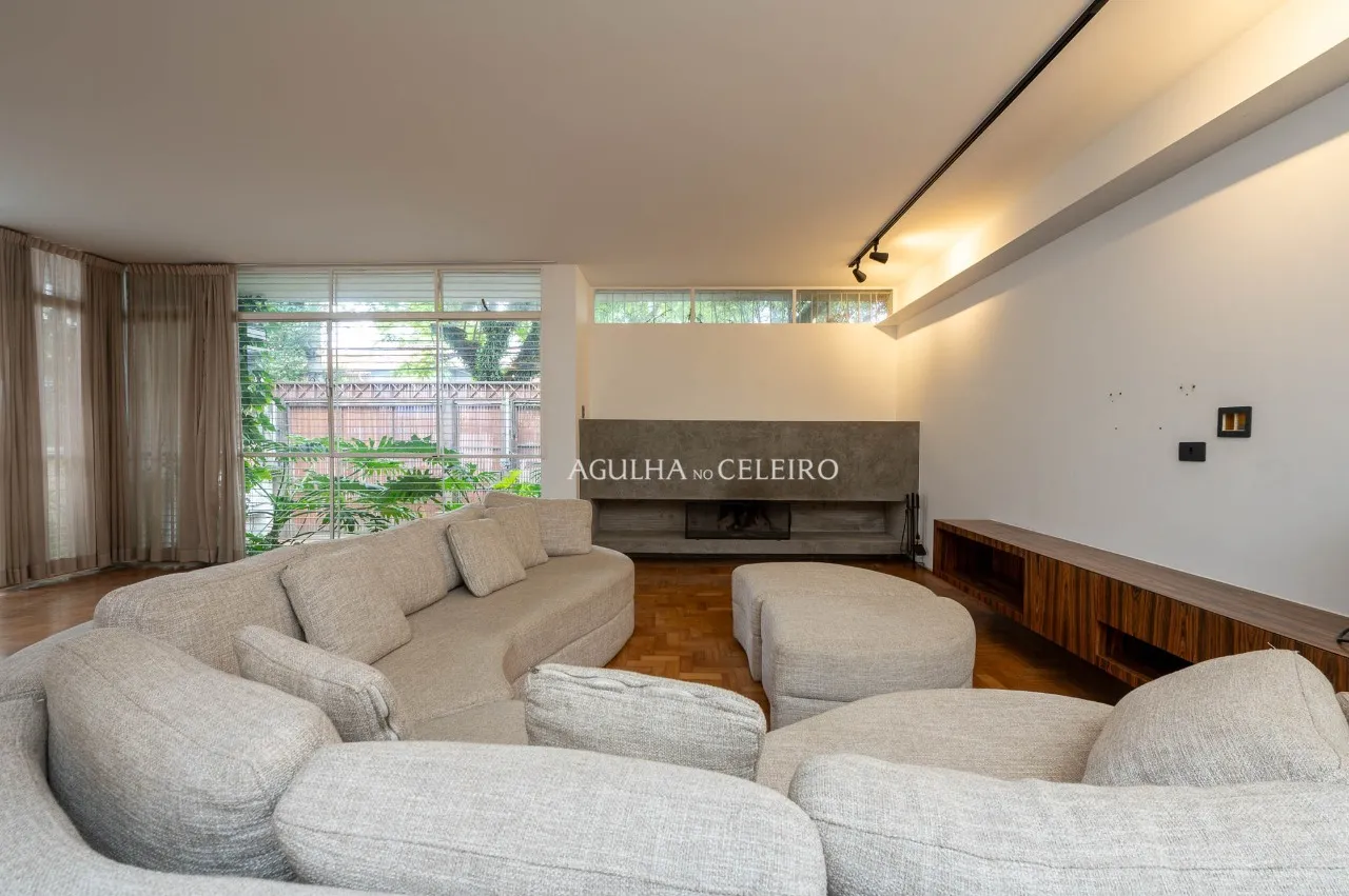 Casa charmosa com projeto contemporâneo e jardim encantador. – 22551