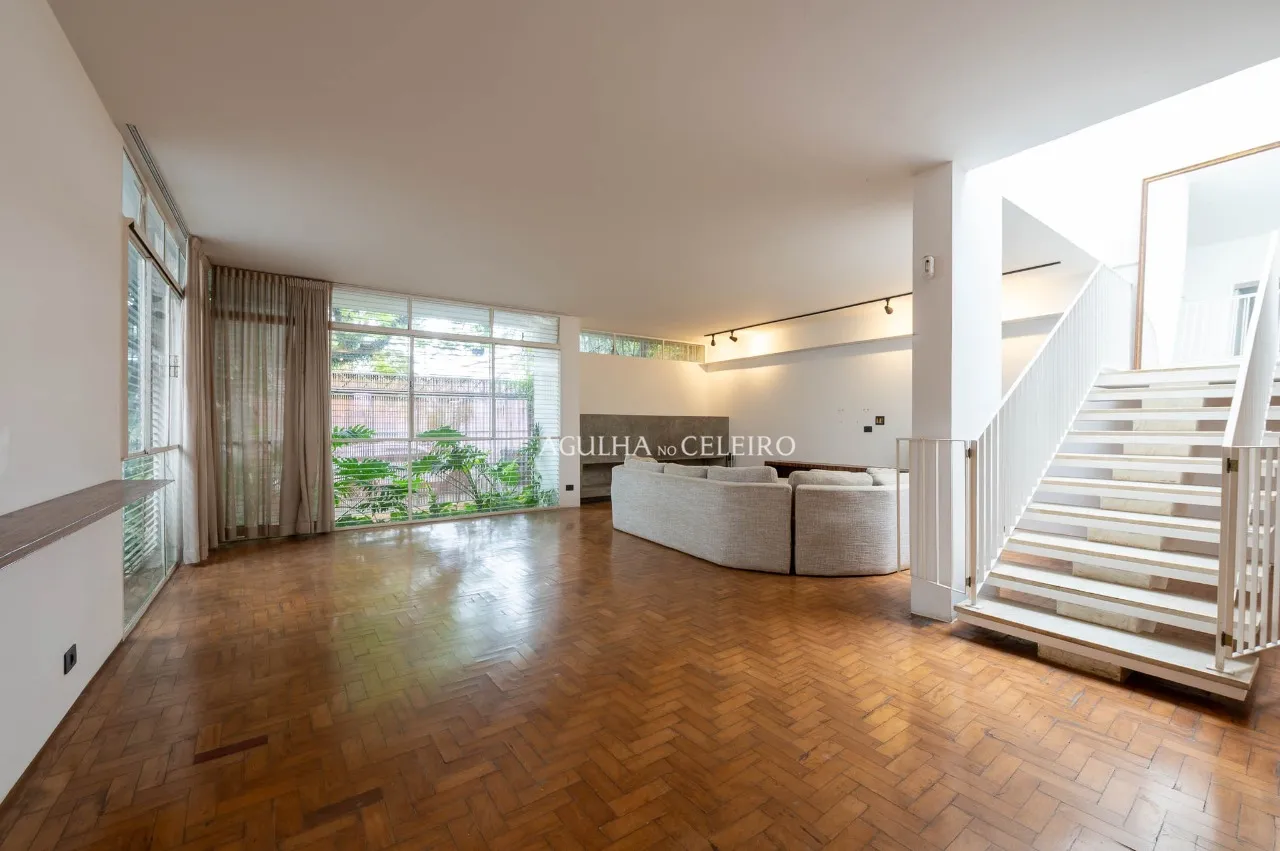 Casa charmosa com projeto contemporâneo e jardim encantador. – 22551