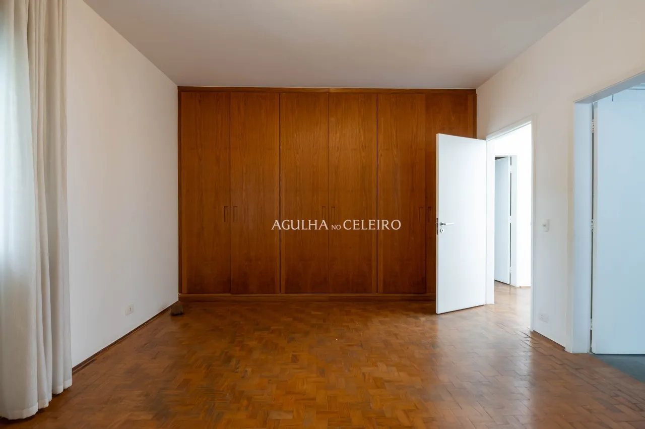Casa charmosa com projeto contemporâneo e jardim encantador. – 22551