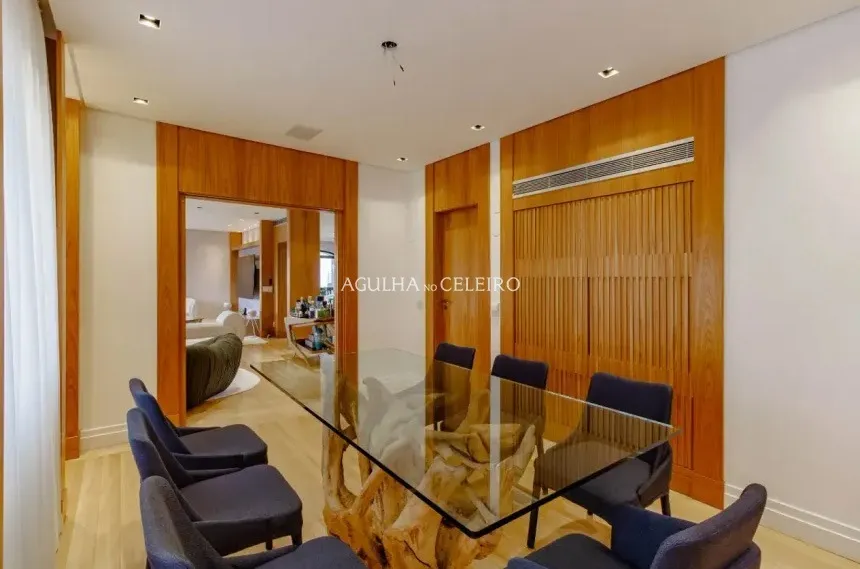 Apartamento espaçoso à venda no Jardim América – 22552