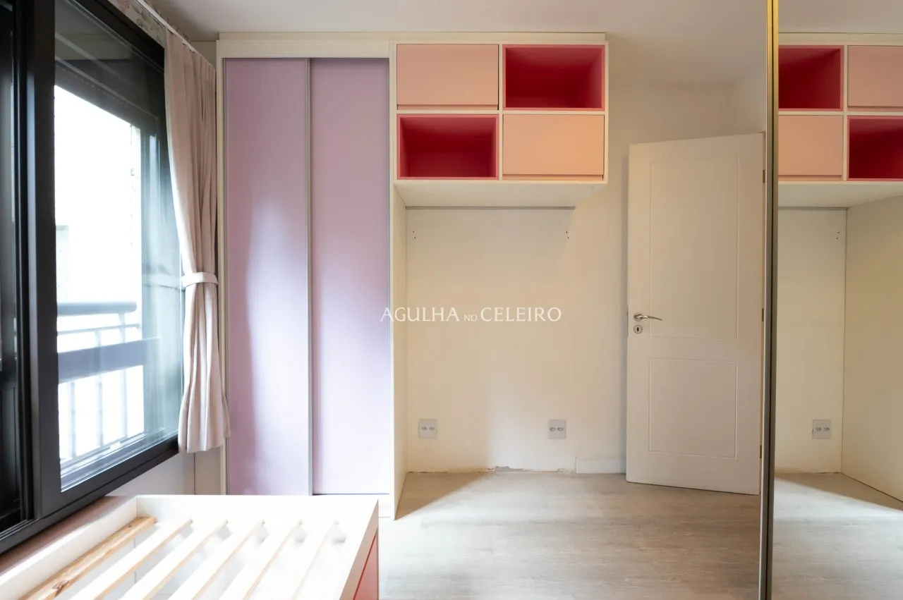 Lindo apartamento de 198m2 no Alto de Pinheiros. – 22570