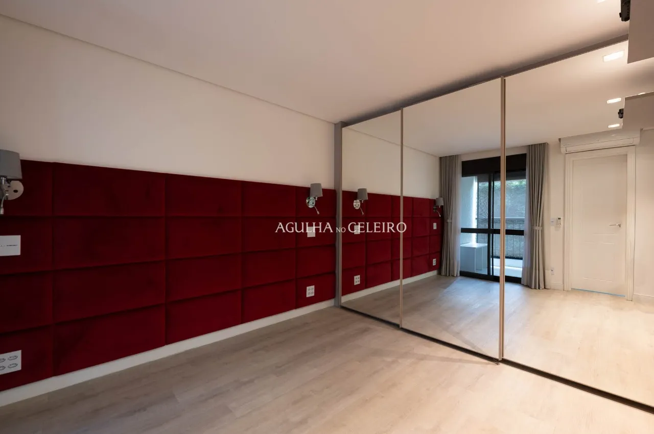 Lindo apartamento de 198m2 no Alto de Pinheiros. – 22570