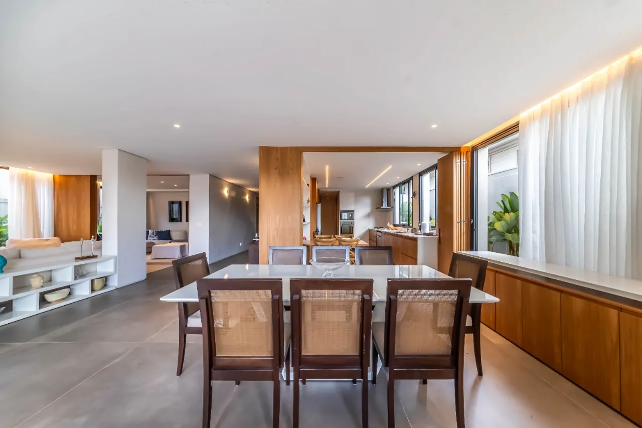 Casa com rooftop, muita luz natural e projeto com integração, para viver bem no Alto de Pinheiros. – 22572