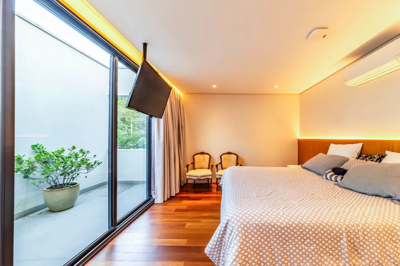 Casa com rooftop, muita luz natural e projeto com integração, para viver bem no Alto de Pinheiros. – 22572