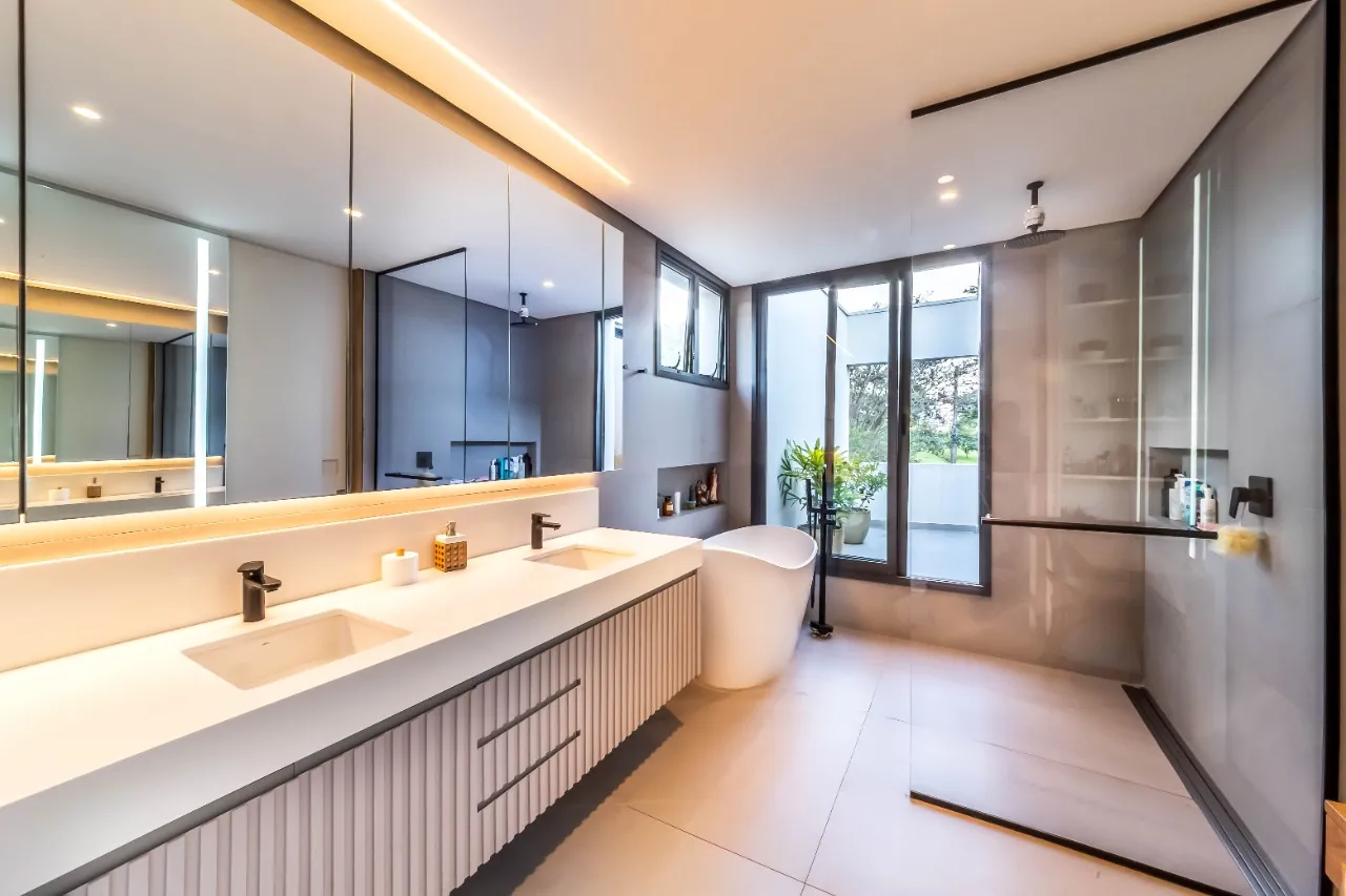 Casa com rooftop, muita luz natural e projeto com integração, para viver bem no Alto de Pinheiros. – 22572