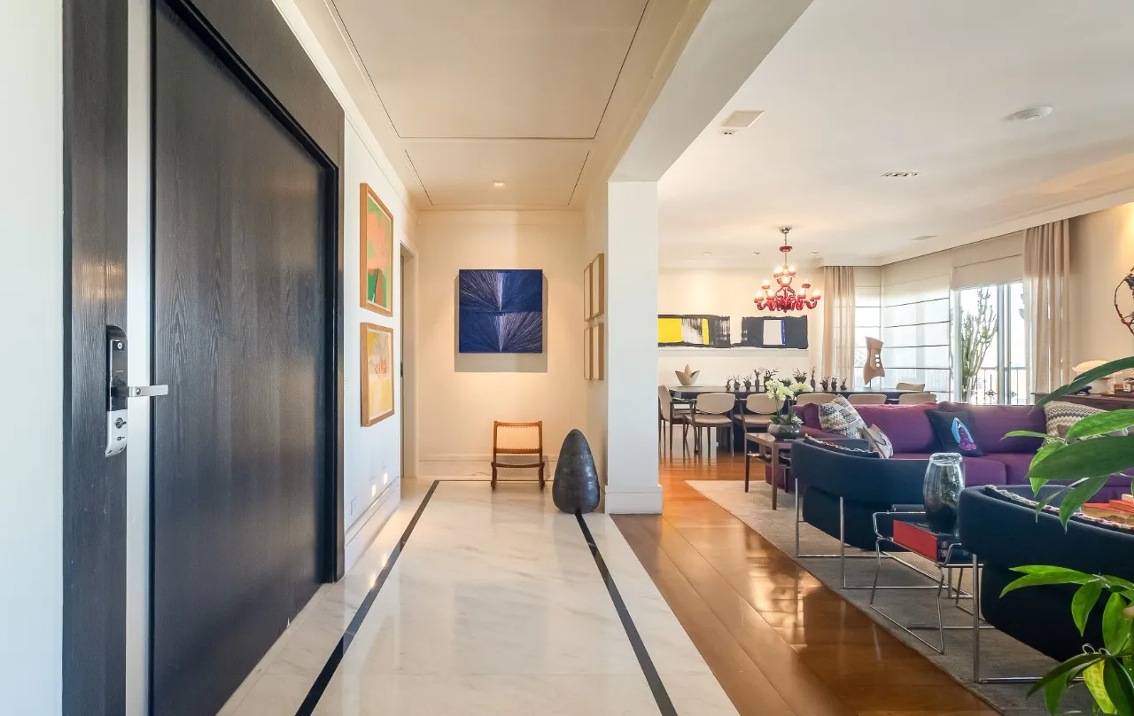 Apartamento com varanda ampla e uma vista que transforma a experiência de morar no Jardim Paulista. – 22573