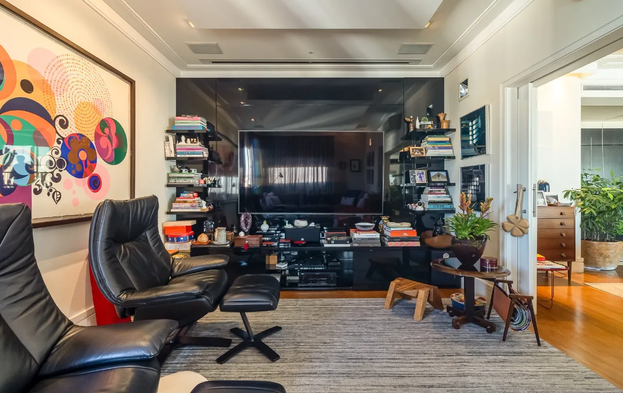 Apartamento com varanda ampla e uma vista que transforma a experiência de morar no Jardim Paulista. – 22573