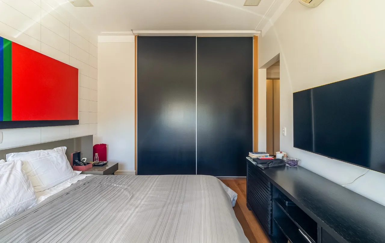 Apartamento com varanda ampla e uma vista que transforma a experiência de morar no Jardim Paulista. – 22573