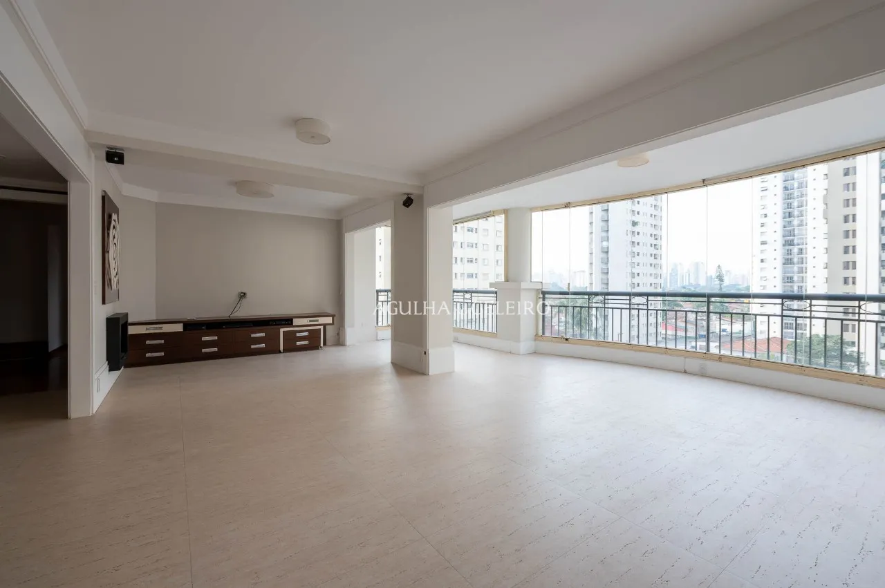 Localização premium, muita luz natural e um apartamento lindo e sofisticado. – 22583