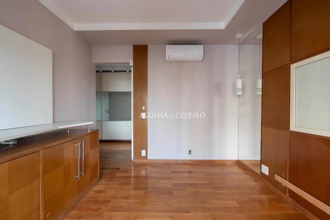 Localização premium, muita luz natural e um apartamento lindo e sofisticado. – 22583