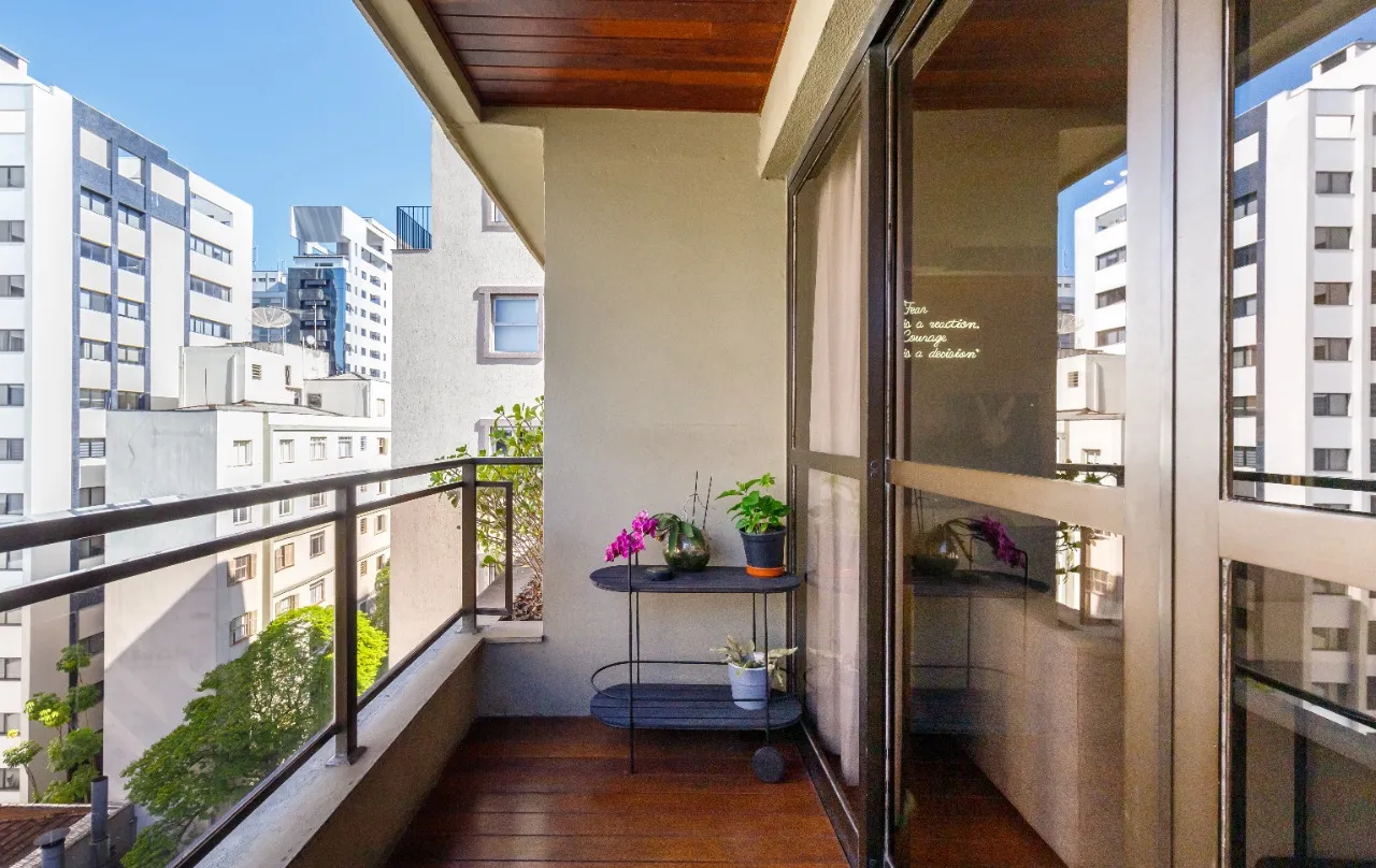 Moderno, aconchegante e repleto de estilo. Apê mais que especial no Itaim Bibi. – 22598
