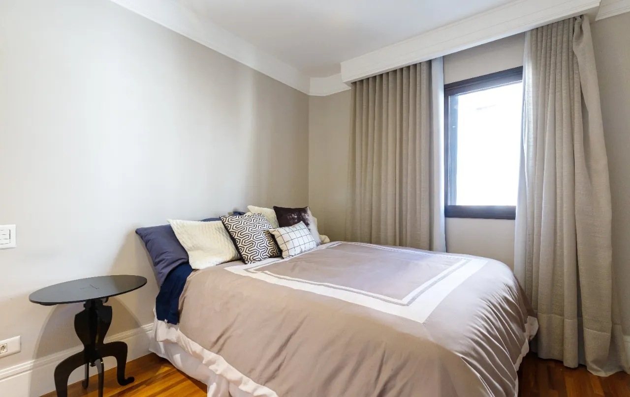 Moderno, aconchegante e repleto de estilo. Apê mais que especial no Itaim Bibi. – 22598