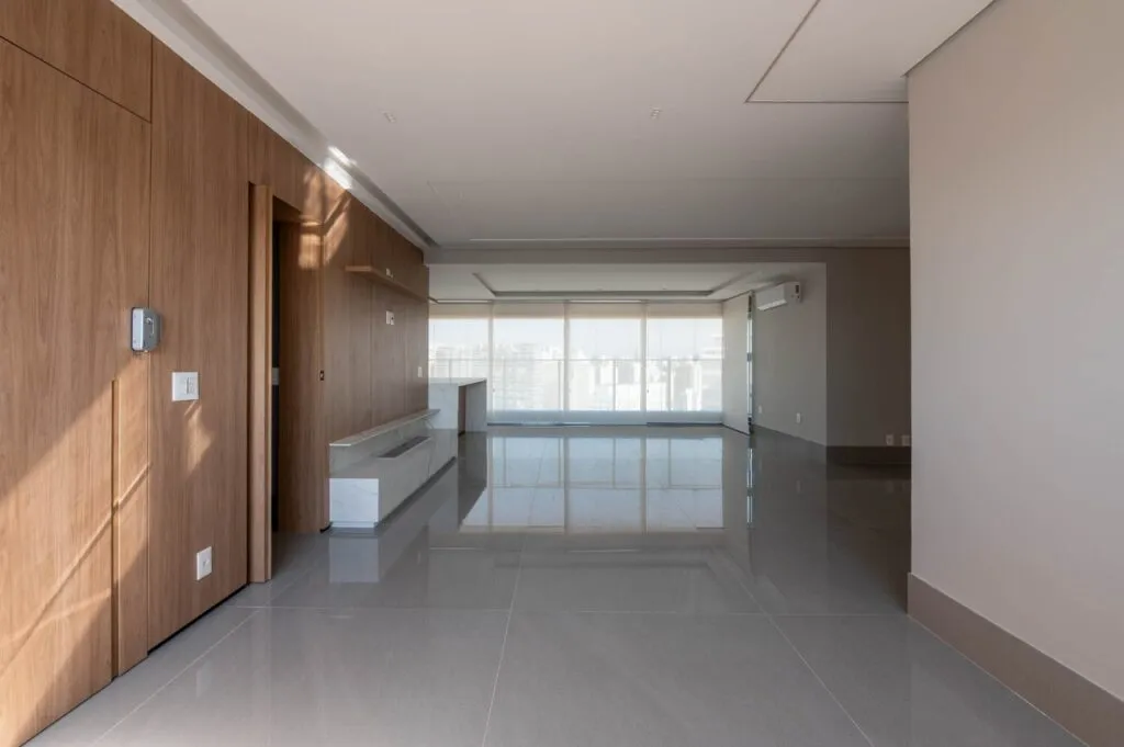 Apartamento impecável com vista panorâmica, próximo ao Parque Ibirapuera. – 22602
