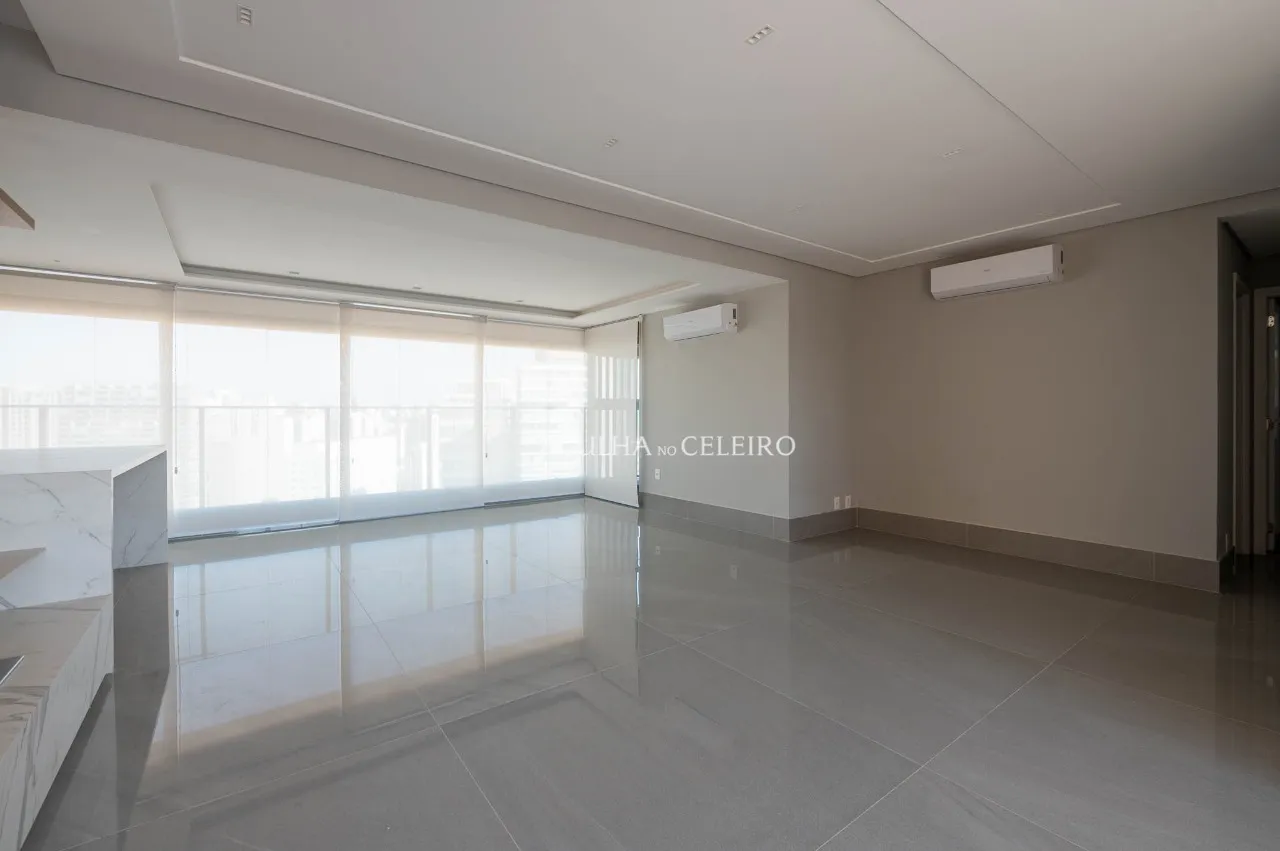 Apartamento impecável com vista panorâmica, próximo ao Parque Ibirapuera. – 22602