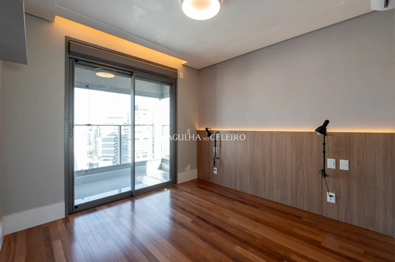 Apartamento impecável com vista panorâmica, próximo ao Parque Ibirapuera. – 22602