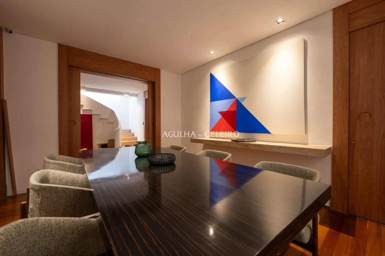 Casa reformada à venda no Jardim Paulistano. – 22604