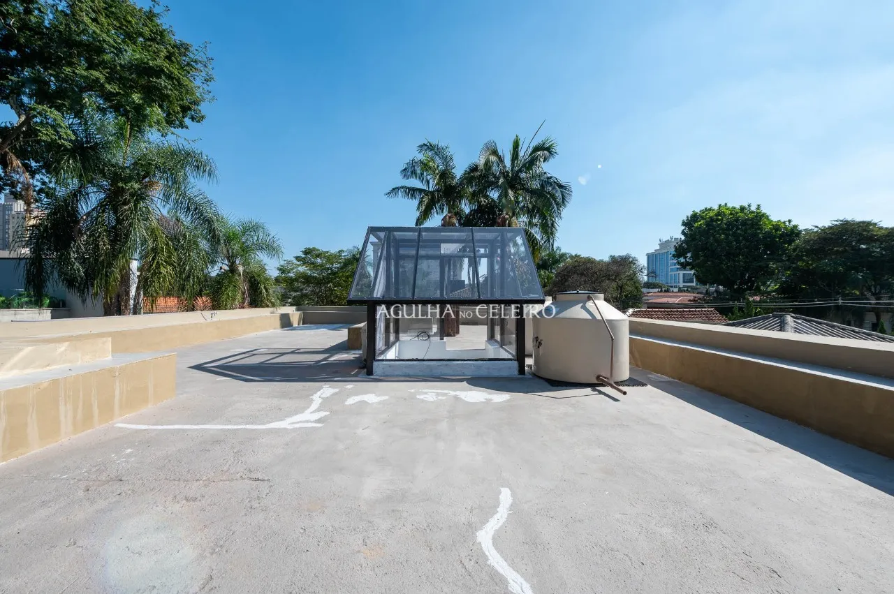 Casa reformada à venda no Jardim Paulistano. – 22604