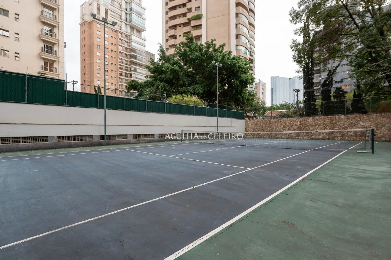 Apartamento com 3 Dormitórios (1 Suíte) e Quadra de Tênis no Itaim Bibi – 22606