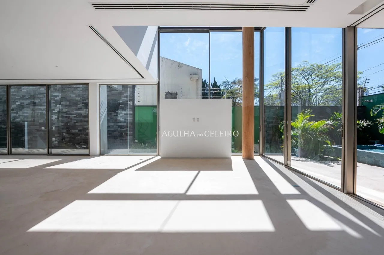Casa de condomínio com projeto do João Armentano em Moema – 22627