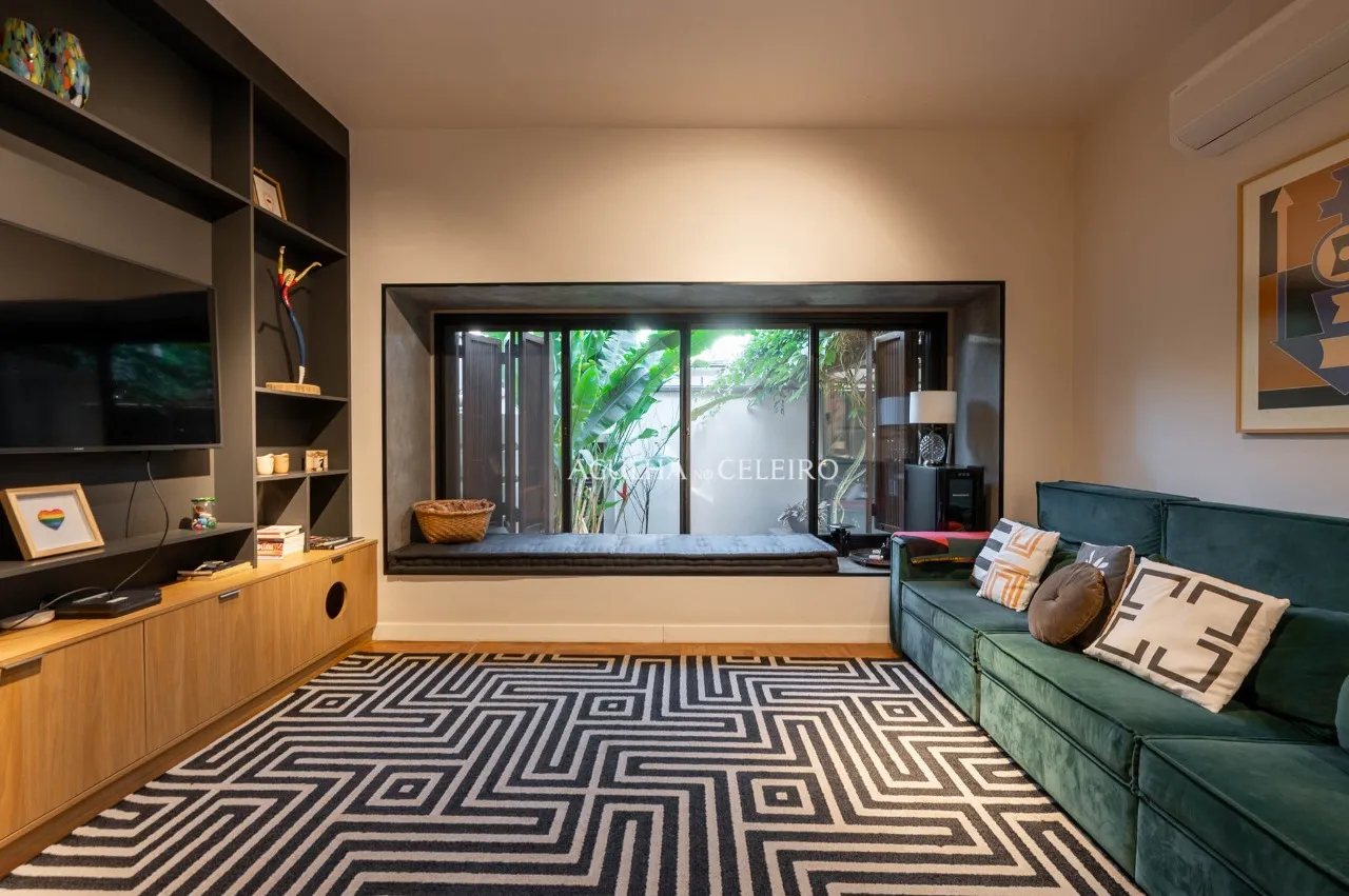 Casa ampla de 246 m² com 2 suítes na Vila Mariana – 22628